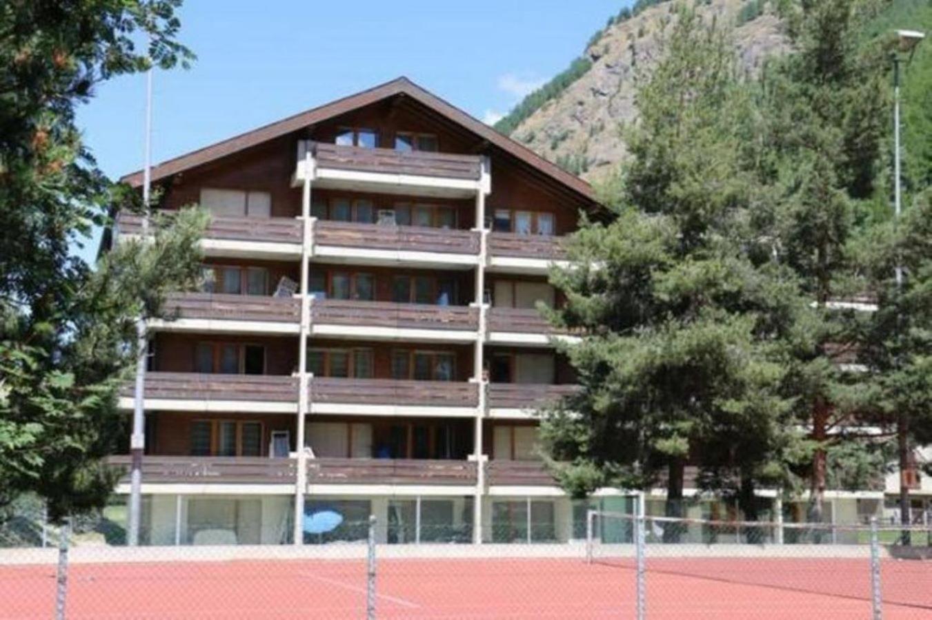 Monte Rosa Taesch, Apartments Mit Wellness Bereich ภายนอก รูปภาพ