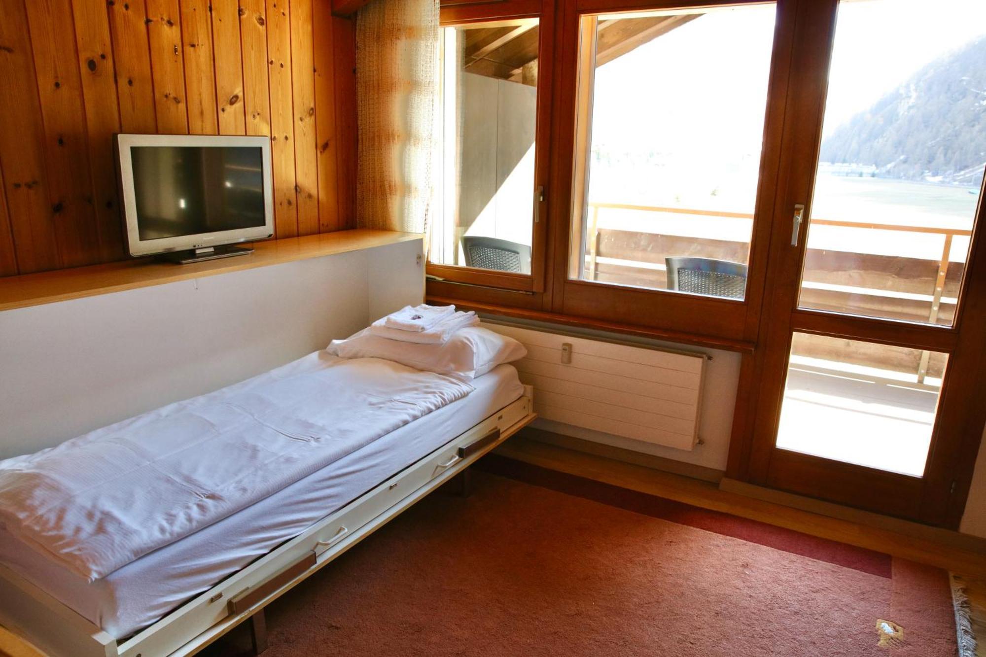 Monte Rosa Taesch, Apartments Mit Wellness Bereich ภายนอก รูปภาพ