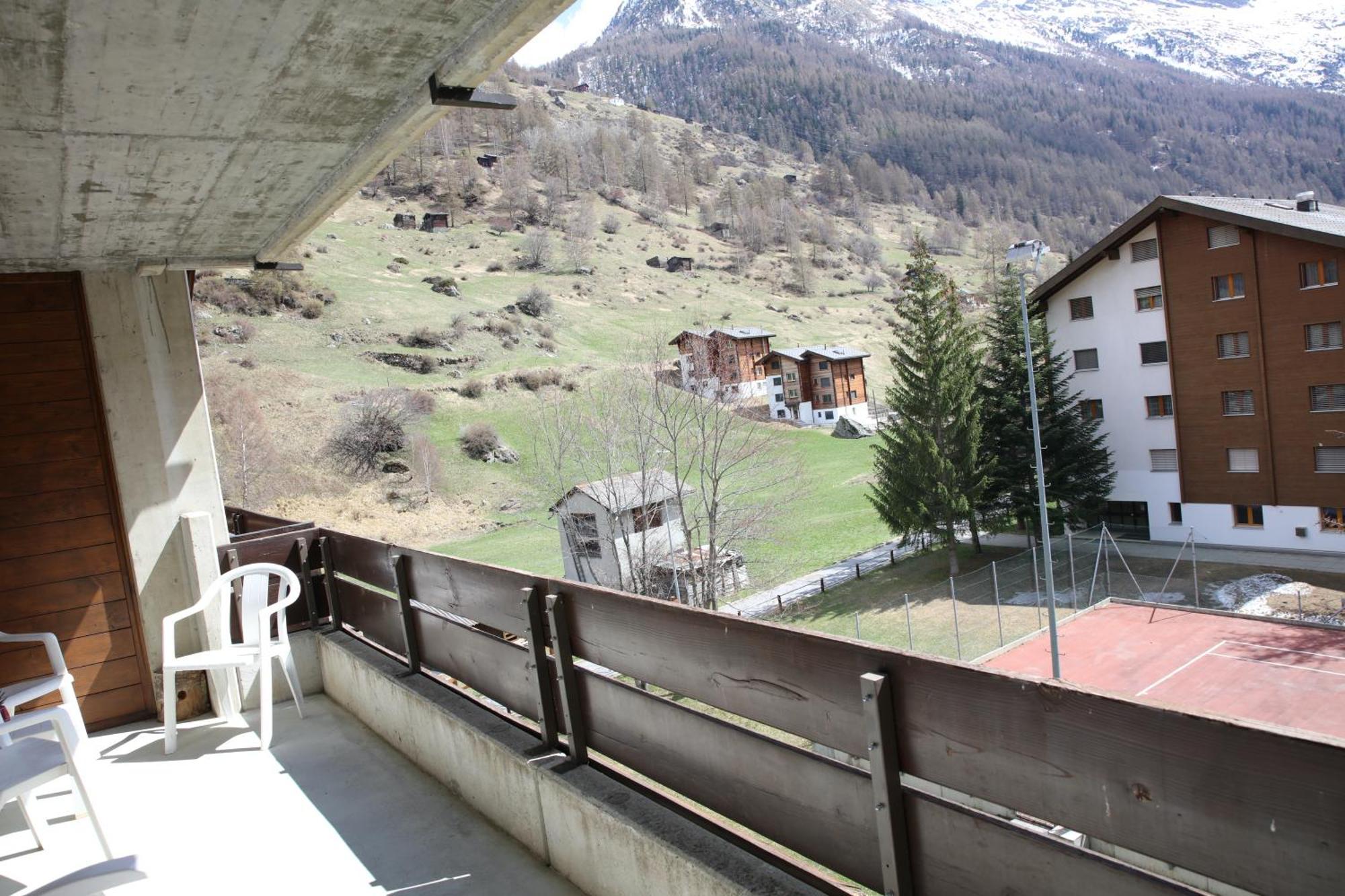 Monte Rosa Taesch, Apartments Mit Wellness Bereich ภายนอก รูปภาพ