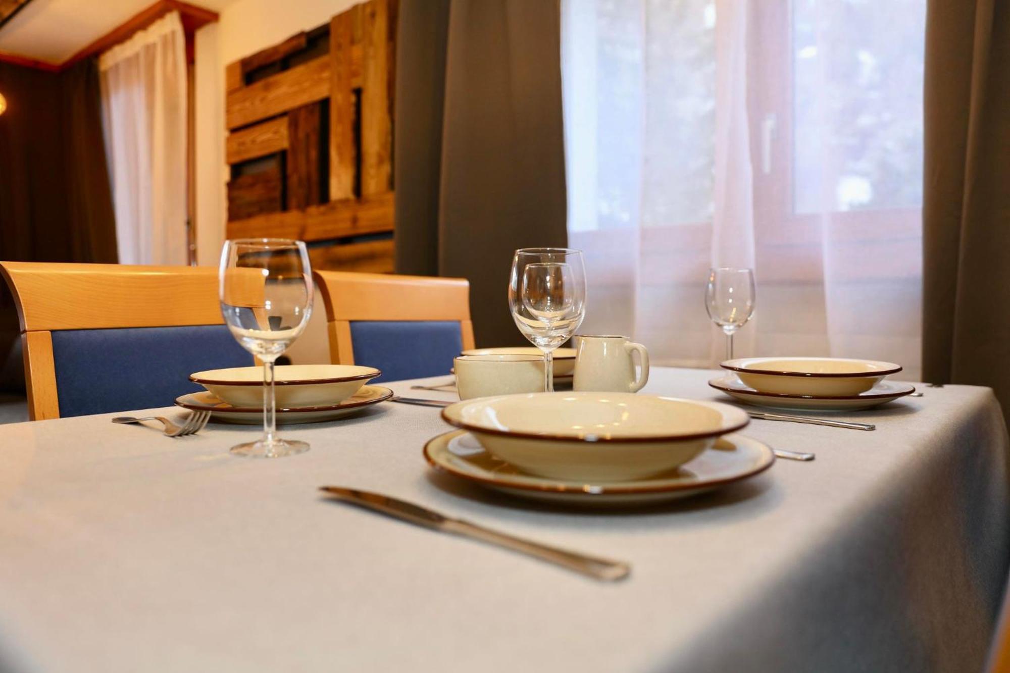 Monte Rosa Taesch, Apartments Mit Wellness Bereich ห้อง รูปภาพ