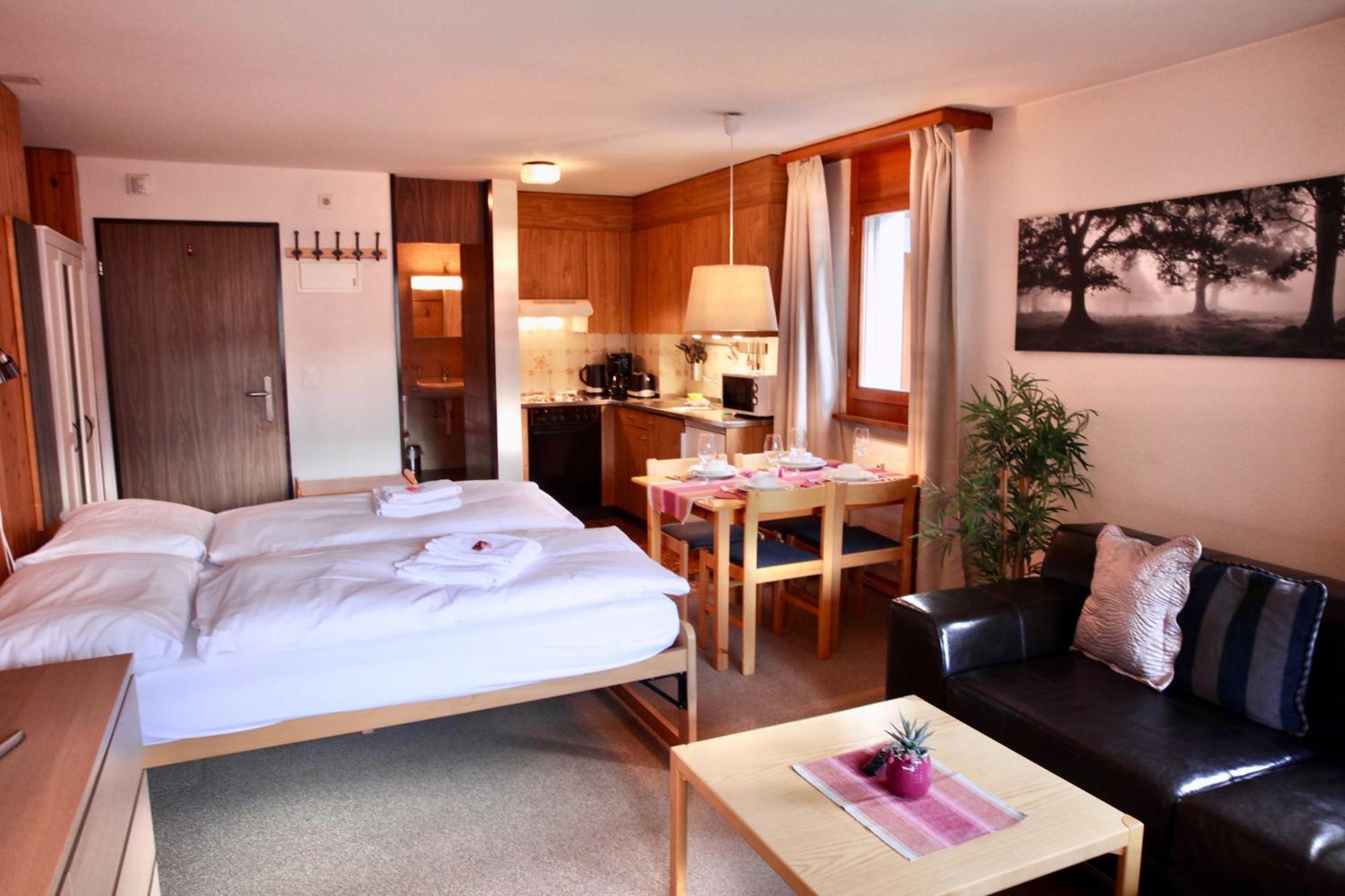 Monte Rosa Taesch, Apartments Mit Wellness Bereich ภายนอก รูปภาพ