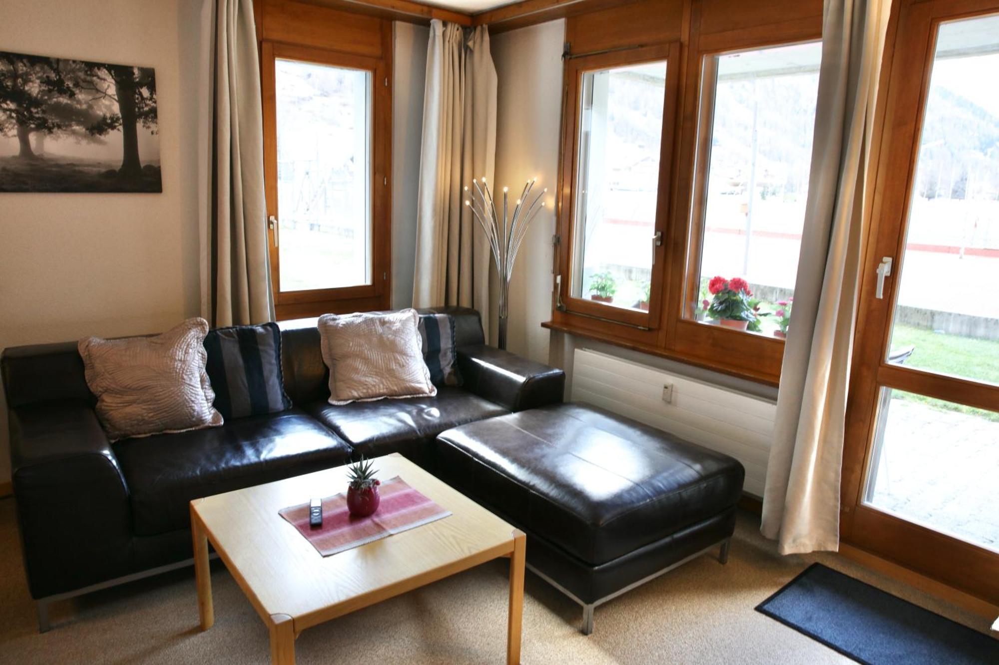 Monte Rosa Taesch, Apartments Mit Wellness Bereich ภายนอก รูปภาพ